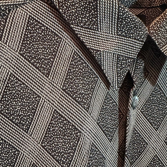 Men's BACHRACH Button Up Tan Black Shirt Diamond Pattern Size Medium 90's Y2K - Picture 2 of 6